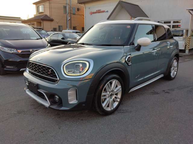 青山から万座温泉スキー場までどこのエリアでも似合う車です。