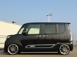 フェンダーメイクもばっちりしていますのでこの車高でも干渉なく安心してドライブ出来ます★この車両は店長の好みで少し落とし過ぎましたので気持ち車高をUPしておきます。前後共にパツパツです★