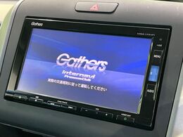 【純正ナビ】人気の純正ナビを装備。オーディオ機能も充実しており、Bluetooth接続すればお持ちのスマホやMP3プレイヤーの音楽を再生可能！毎日の運転がさらに楽しくなります！！