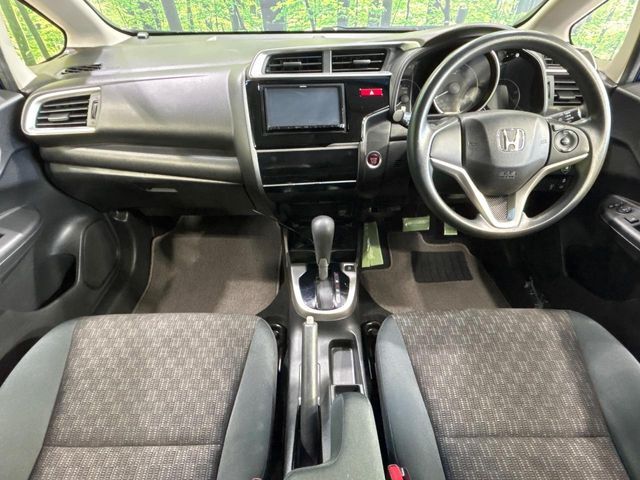 グループ総在庫数約30，000台！！全国の系列店からメーカー・車種問わずご紹介出来るので、あなたにピッタリのお車が見つかるはずです♪まずはお問い合わせ下さい☆