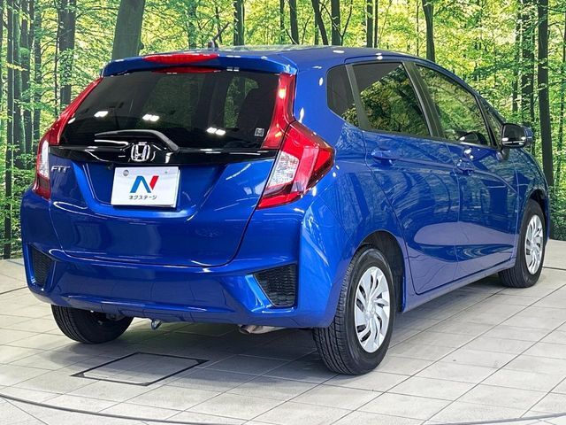 ☆全国のネクステージからお取り寄せが可能※！遠方の店舗に展示してあるクルマが気になる場合も、最寄りの店舗でご覧いただくことが可能です！是非私たちに要望をお聞かせください！※別途費用