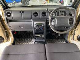 ☆販売はもちろんのこと、買取・板金・車検・日常のメンテナンスから修理や保険等幅広くご相談に応じます☆お気軽にスタッフまで☆