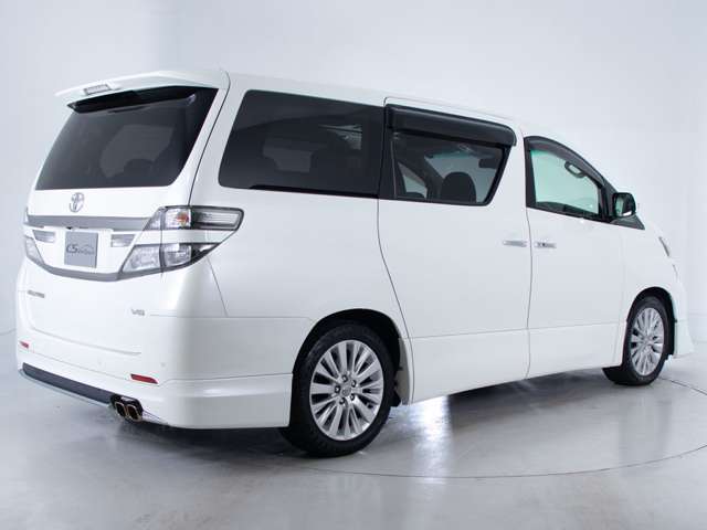 ★ボディーカラーは新車時からの純正色です！色替え車・オールペイント車両ではございません。