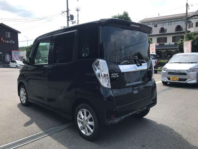 お車は一生の内にそう何度も買いなおされるものではありません。なので後悔の無いお車選びとカーライフ私たちケイスマイルにサポートさせて下さい！