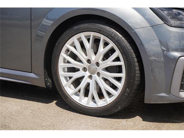 純正18インチ10本Y字スポークアルミホイール装備☆タイヤサイズは245/40R18になります☆Sラインスポーツサスペンションも装備☆