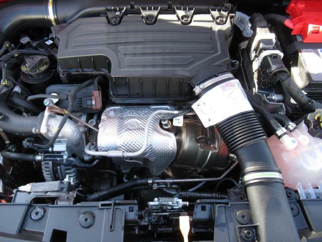 FIAT独自技術であるMultiAirにより、151馬力（カタログ値）、270Nmを発生する1.3リッターエンジンです