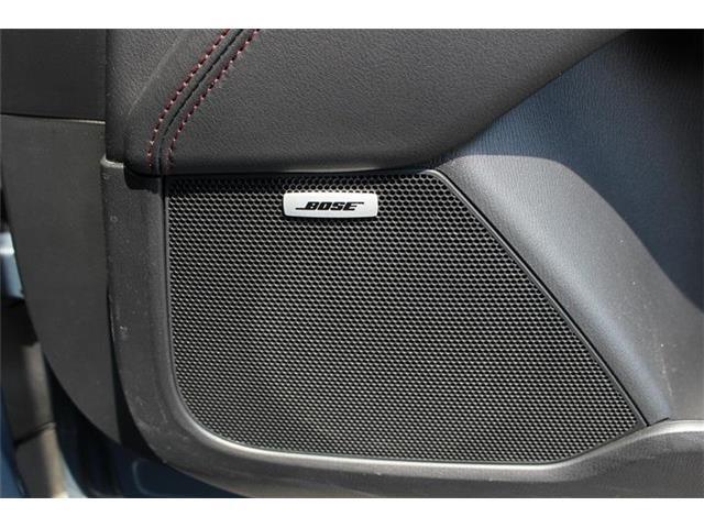 大好評のボディコーティング「ハイモースコート」もご納車までに施工可能。雨染みや線傷など中古車だからと諦めていませんか？ピカピカの状態でお乗り出しいただけます。