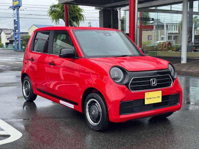 当店試乗車　距離少なめ　新車保証あり　おすすめの一台です♪