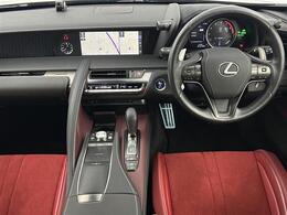 【インパネ全体】全方位で視界が広く、高い目線で運転もしやすいです！