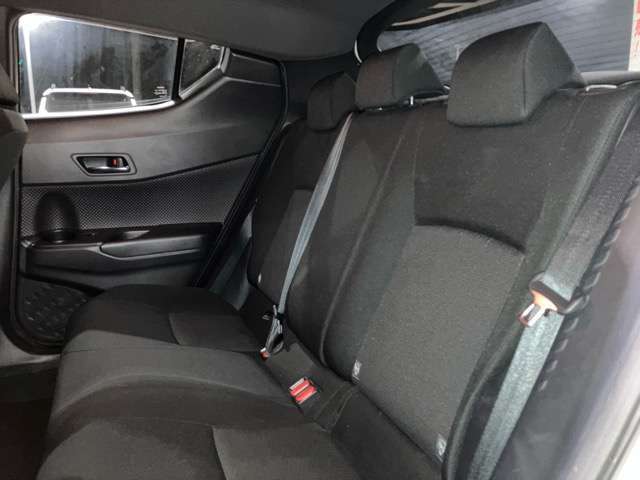 【買取直販】　　当社は買取、下取車の直販のみですのでお求めやすい価格での販売が可能です♪