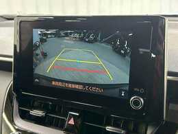 【カラーバックモニター】を装備しております。リアの映像がカラーで映し出されますので日々の駐車も安心安全です。