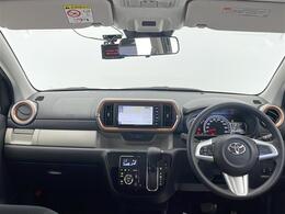 【インパネ全体】全方位で視界が広く、高い目線で運転もしやすいです！◆乗って触って体感してみてください！！当社車両は試乗可能です！お気軽にスタッフまでご相談ください！