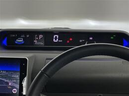 【ステアリング】軽い力で扱いやすいハンドルです。目立つ傷やスレなどなく綺麗な状態です！除菌プランいれていただくとさらに快適に！清潔なお車はお子様にも安心ですね！