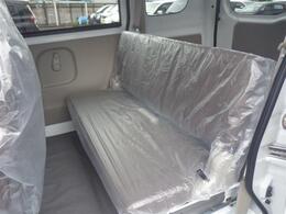 後席も2名乗車可能！