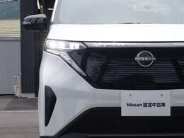 【LEDヘッドライト】明るく消費電力の少ないLEDヘッドライト！夜間や雨の日でも安心して運転が出来ます！