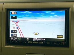 【ナビゲーション】目的地までしっかり案内してくれる使いやすいナビ。Bluetooth接続すればお持ちのスマホやMP3プレイヤーの音楽を再生可能！毎日の運転がさらに楽しくなります！！