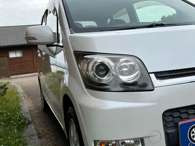自信を持って販売出来ない車は、買取り・仕入れを致しませんので、安心ください。当社査定員がチェックしたうえ、社外の自動車鑑定士に再チェックいただき、安心・安全な車輌のみを取り扱い販売いたします。