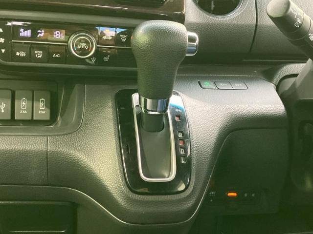 お車に合わせて無料保証以外にも、保証範囲、期間、距離を拡充させた有料保証もご用意しております！中古車の購入が初めてで不安・・・というお客様もご安心ください！