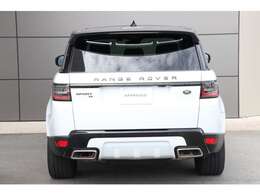 弊社中古車販売ポリシーとして、ご遠方のお客様やお忙しく実車確認できないお客様にも、安心してご購入いただけるクオリティを目指して仕上げております。