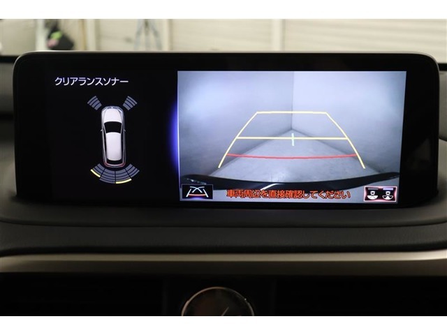 バックカメラ付きで駐車の苦手な方にも安心☆