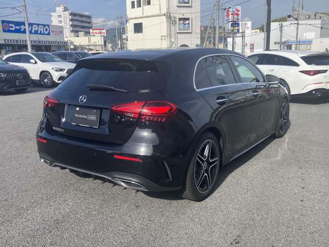 メルセデスベンツ認定中古車2年保証ですのでご購入後も安心です。