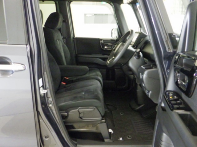 【禁煙表記について】　タバコを含めた車内のニオイに関しては、個人の主観となる為、ご来店時にお客様に確認して頂いておりますので、ご了承下さい。