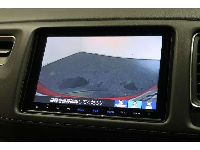 ◆◆バックカメラの画像です。車庫入れの安心感がアップしますね☆