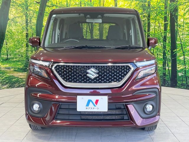 弊社では、全車『修復歴なし』のお車のみ取り扱っております。専任バイヤーによる厳選した仕入れの後、入庫後の車両チェックを行い、ネクステージが認定した高品質な中古車をご提供しております。