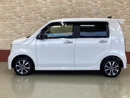 当社ではボディコーティングや下廻りのアンダーコートなど施工できます。