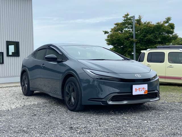 修理メンテナンス、車検、塗装、保険、etc…なんでもご相談ください。当社のできるすべてのサービスをお客様に提供したいと思います。
