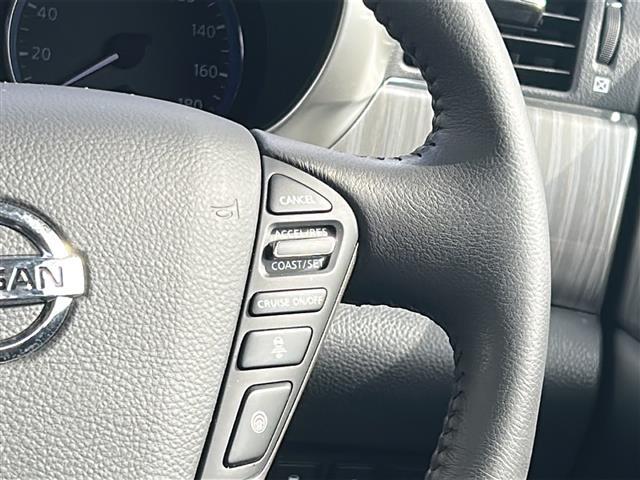 【運転席操作部】快適なドライブを楽しむための機能が装備されています！運転席から触れるので、使いやすいです！除菌プランいれていただくと、さらに清潔で安心していただけます！