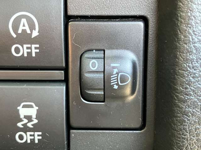 車両についてやその他についてのご質問や、ご希望等がございましたら、カーセンサー担当者までお気軽に何なりとお申し付け下さい。お問合せはフリーダイアル0066-9711-893907まで！