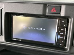 【ナビゲーション】目的地までしっかり案内してくれる使いやすいナビ。Bluetooth接続すればお持ちのスマホやMP3プレイヤーの音楽を再生可能！毎日の運転がさらに楽しくなります！！