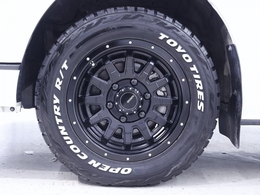 TOYO TIRES　16in・ESSEX　ブラック　アルミホイール　16in