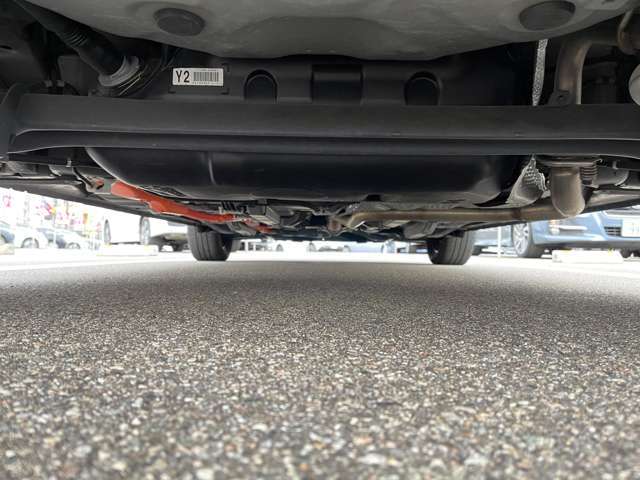 系列会社にメルセデス、BMW、VW、GMシボレー、クライスラー、スズキアリーナの正規ディーラーを持つ当社ならでは。様々なメーカーの整備ノウハウも御座いますのでご安心ください！！