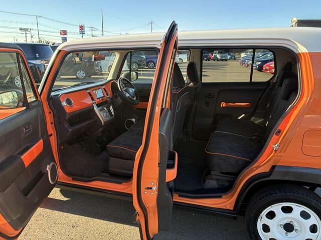 ☆チャンスの魅力7☆　待望の！自由返済型ローンを低金利でご利用頂けます！「今の車の支払いが残り一年ある..」　「今は仕事が順調だけど..」そのような方も心配いりません！ご返済金額を調整、変更できます！