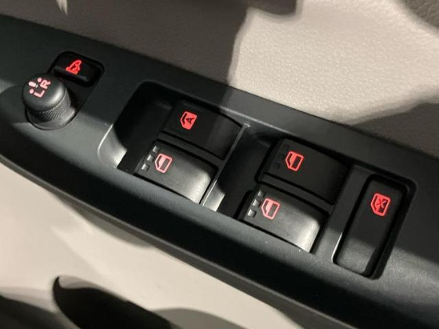 車選びにはお悩みがつきものです！具体的な購入までは検討していないけど車は気になるというお客様も大歓迎です！是非中古車購入の第一歩のお手伝いをさせてください！