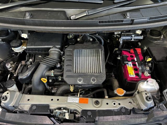 親切・丁寧な専門メカニックスタッフが応対！・車検・点検整備・事故等の修理などアフターサービスも安心。お車のカスタマイズもネクステージのサービススタッフまでご相談ください！