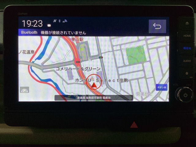 ホンダ系ディーラーで販売される全てのホンダ車なら、ホッと保証（無料）がついています。エアコン、純正オーディオを始め、エンジン、足廻りまでカバー。初回1ヵ月点検も無料で実施致します。