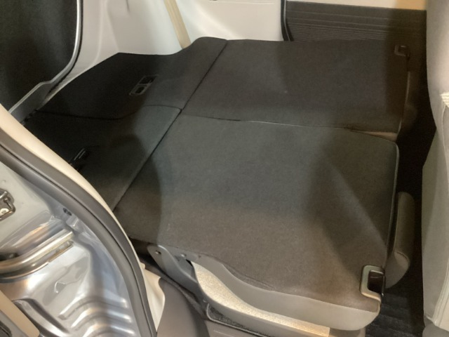 指定工場併設で末永く品質を保ちます。12ヶ月点検や車検はもちろんのこと、国家資格整備士によるお車のアドバイスも致します。