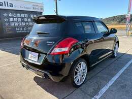 大人気色のブラック♪