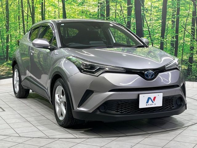 大好評のボディコーティング「弾スプラッシュコート」もご納車までに施工可能。通常のガラスコートと異なる、耐久年数6年の無機質ガラスコーティングが、ボディをキレイな状態に保ってくれます。