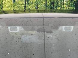 【アイサイ】前方の車両等を検知し、衝突しそうな時は警報で注意を促し、ブレーキを踏む力をサポート。ブレーキを踏めなかった場合は衝突被害軽減ブレーキが作動、衝突回避をサポートします。