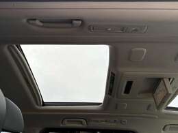 中古車はその時勝負です！！この車両を見つけた方は幸運かも！？同じ車両は1台もありません！！ぜひ、この瞬間に！！