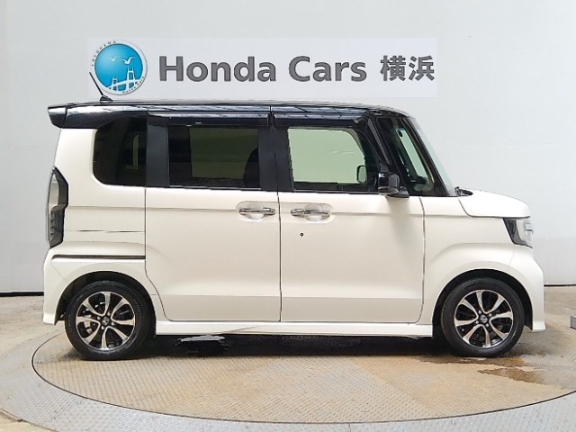 全長339cm、幅147cm、高さ179cmのお車になります。