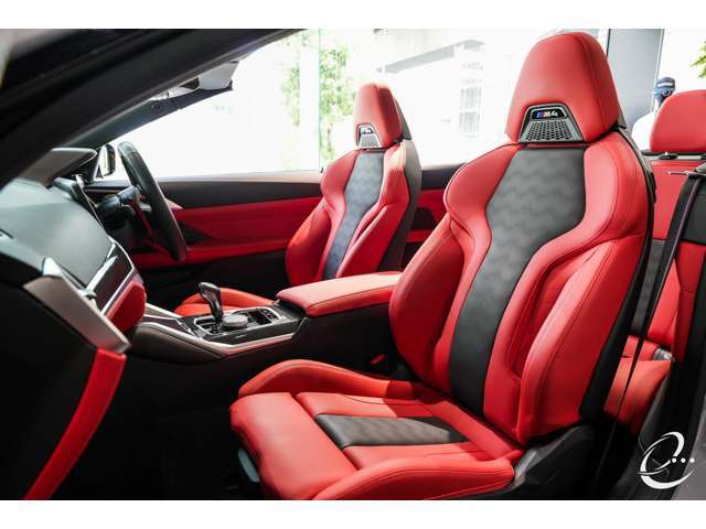 〇BMW　Individual　フルレザーメリノインテリア・・￥350，000<span class=
