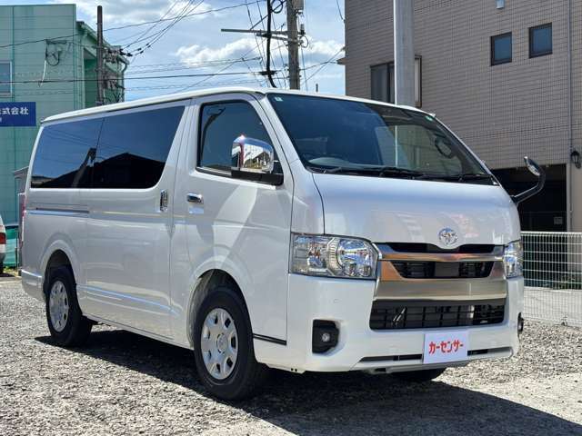 ●各種中古車販売・買い取り●車検・点検・整備●各種保険・ローン取り扱いあり。
