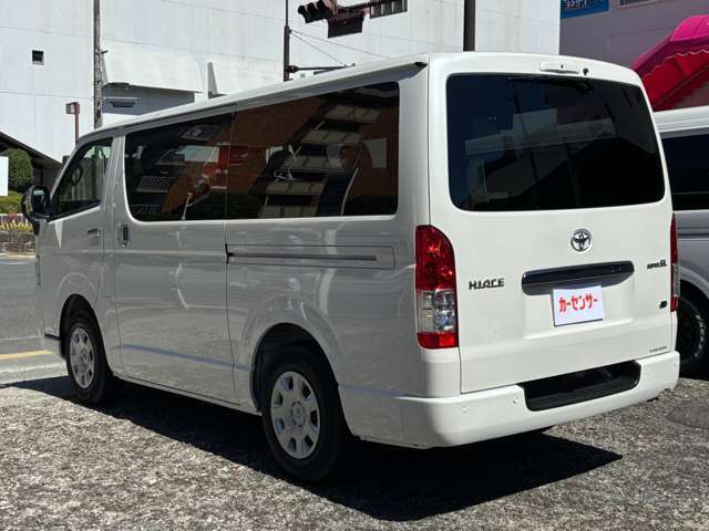 ●各種中古車販売・買い取り●車検・点検・整備●各種保険・ローン取り扱いあり。
