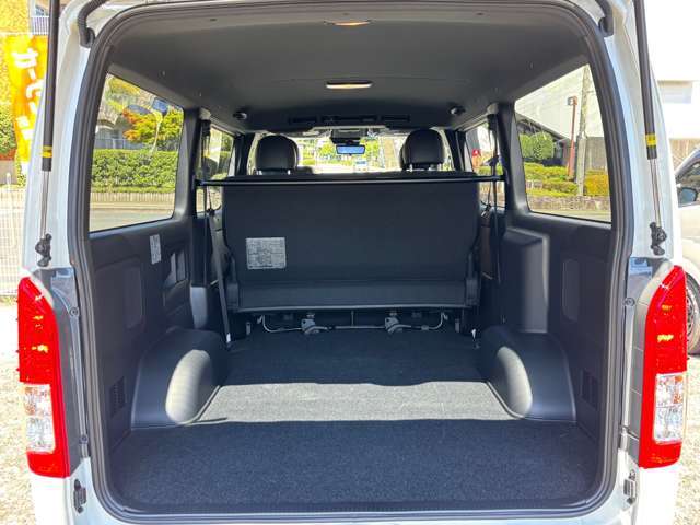 ●各種中古車販売・買い取り●車検・点検・整備●各種保険・ローン取り扱いあり。