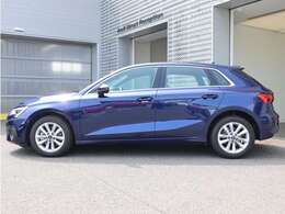 納車前にはアウディ認定中古車で定められた100項目の納車前点検を実施致します